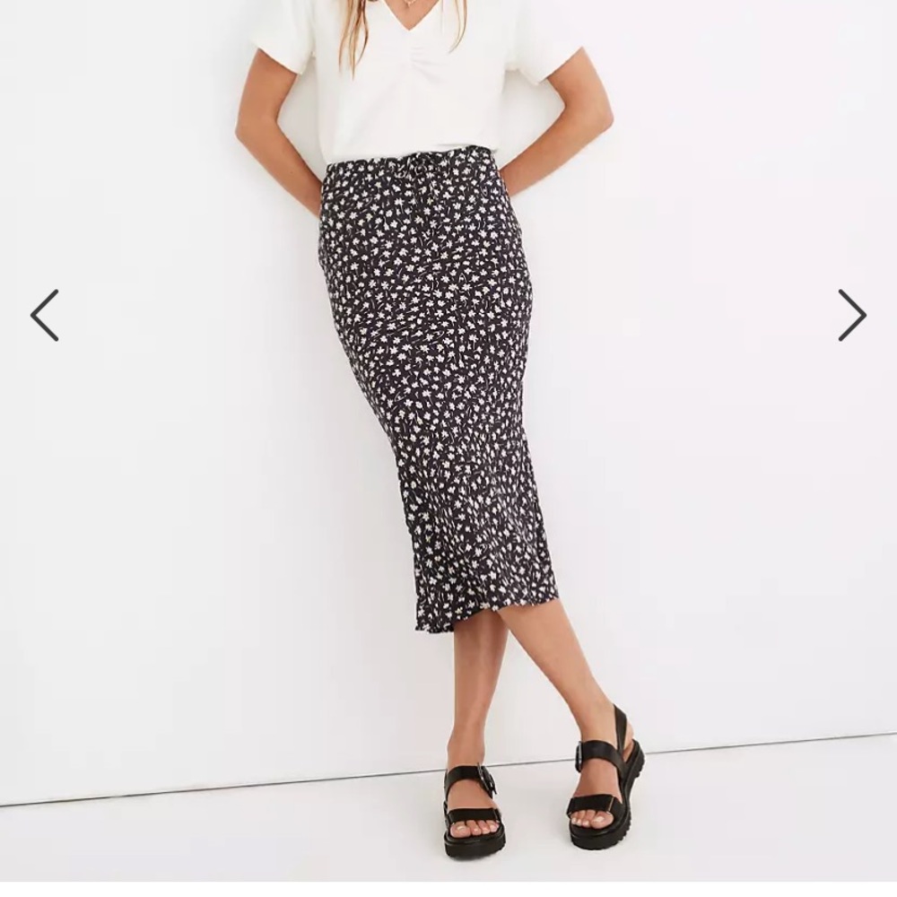 Madewell drawstring midi slip skirt in copper/rust! Picture for fit ideas!